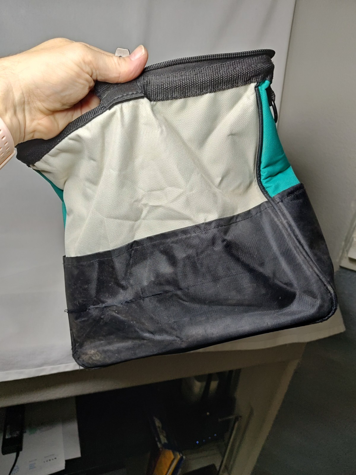 Makita 21″x12″x11″ Construction Tool Bag 831271-6 10 Pockets For 18V Drill Saw
