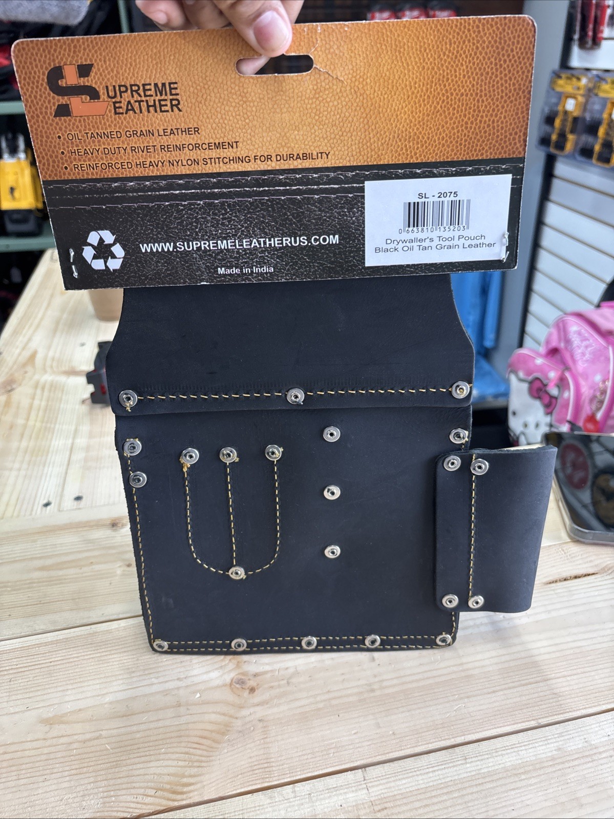Supreme Leather BK Drywall Pouch SL-2075