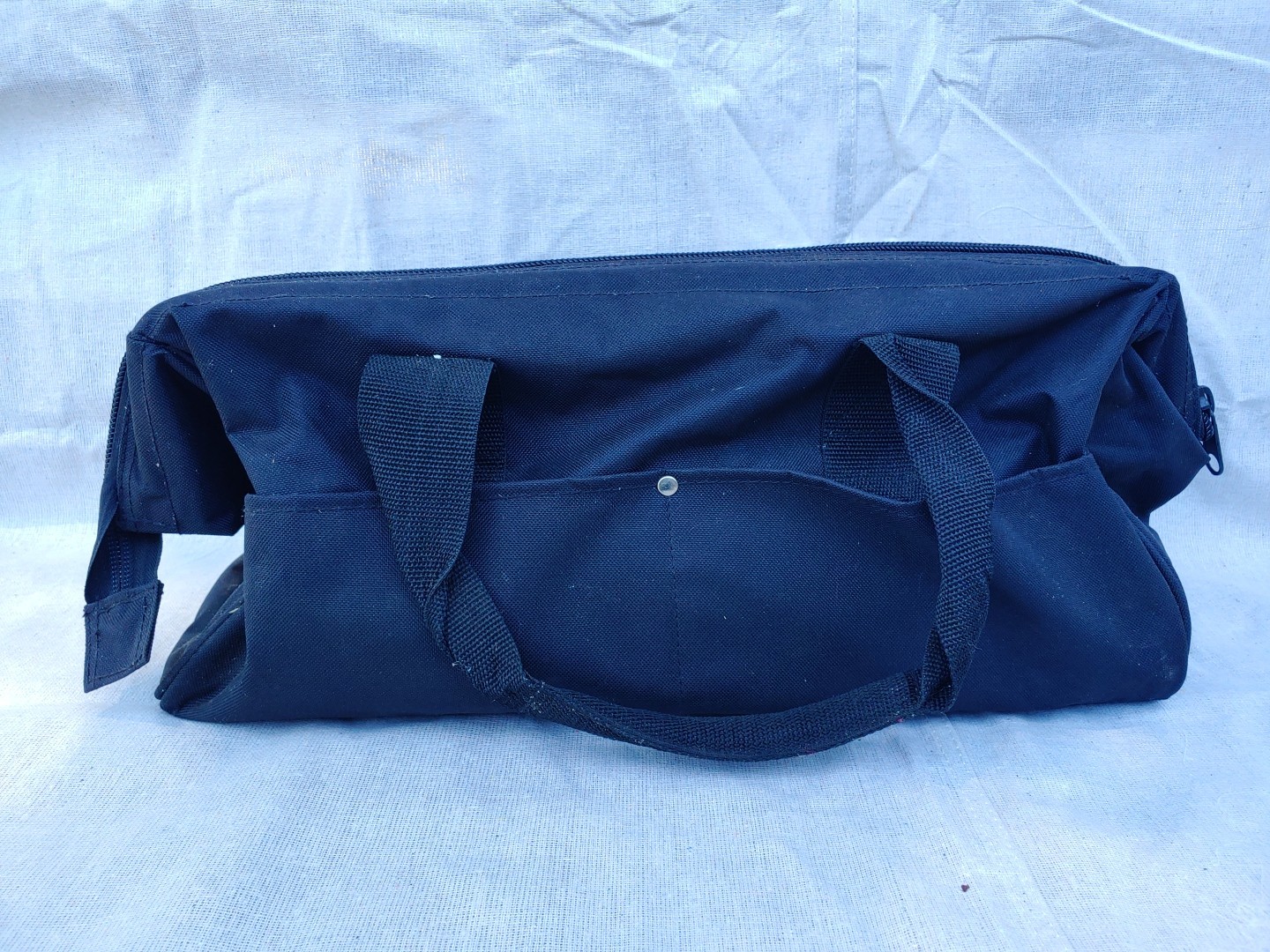 Black & Decker Vintage Tool Zip Up Travel Bag, 18” X 8” X 8.5″ Sturdy Very Good