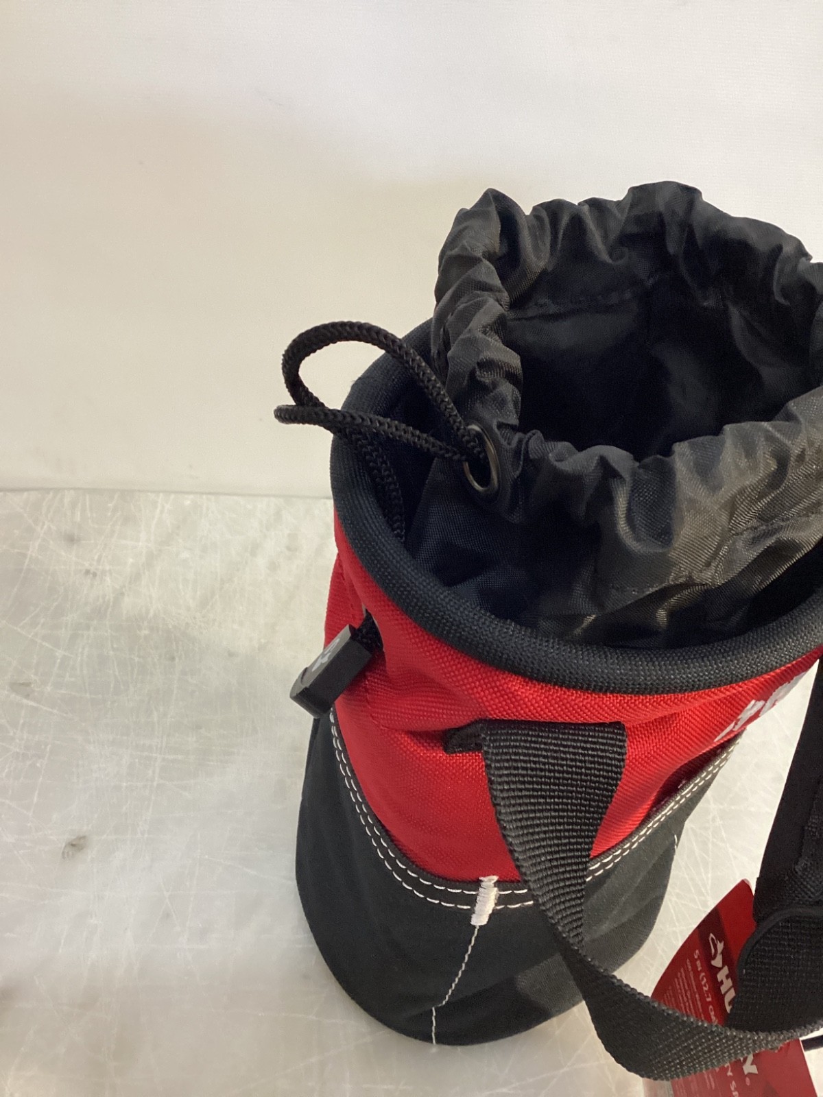 Husky 5″ Utility Pro Sack 432 396 Water Resistant 10 Pockets