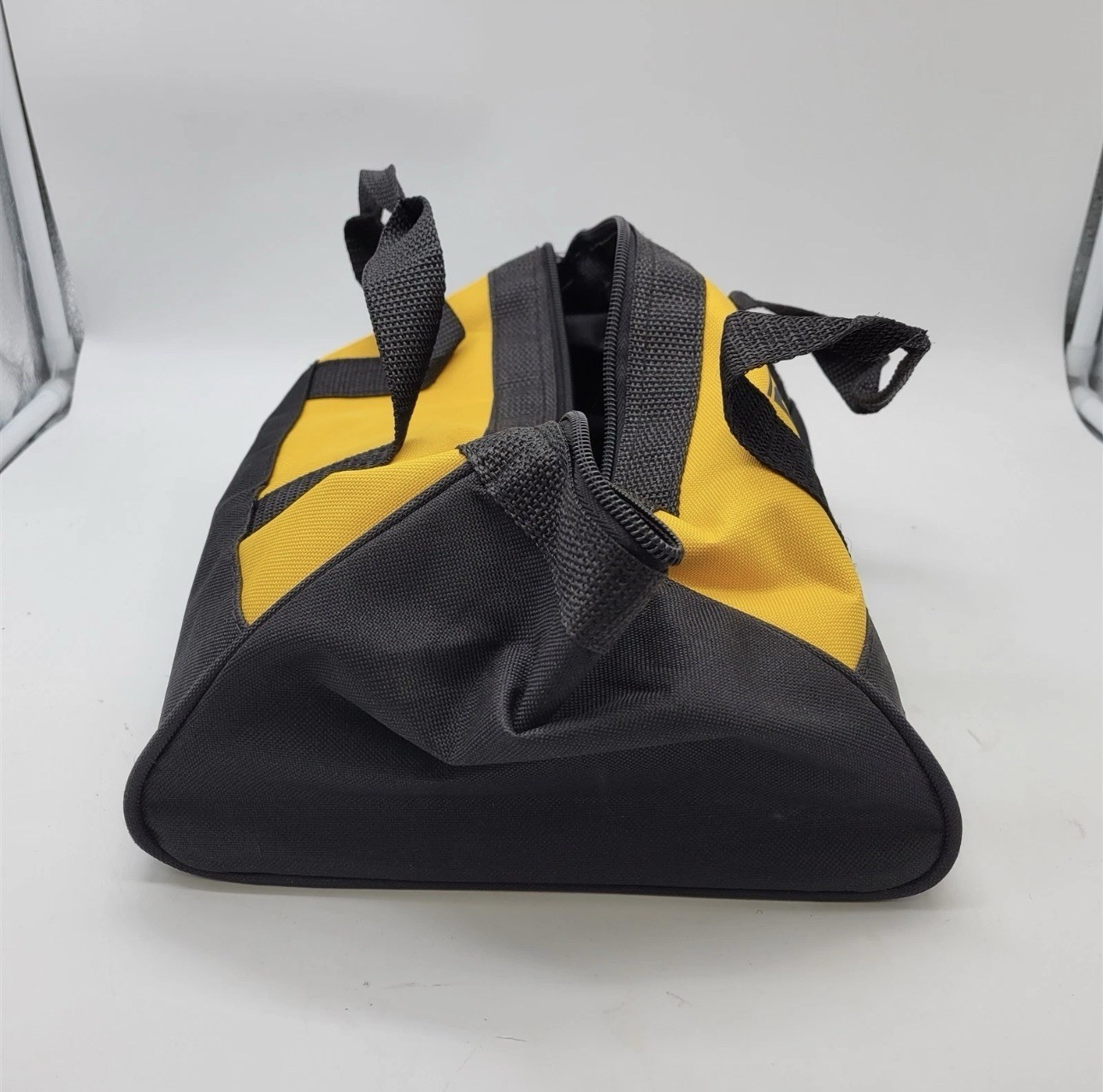 DEWALT N261499 Tool Bag – Small