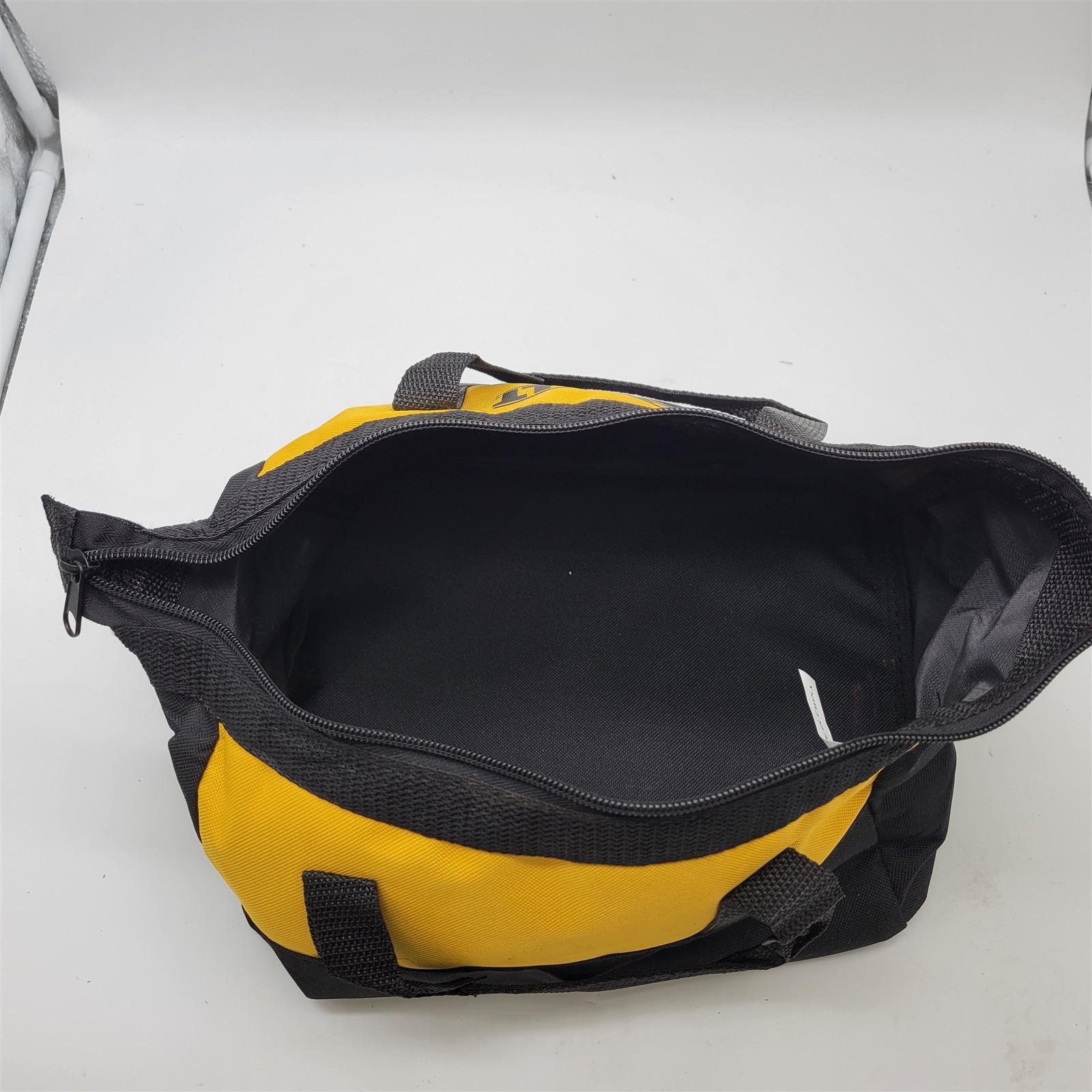 Dewalt NA705132 Dewalt Soft Bag 11″
