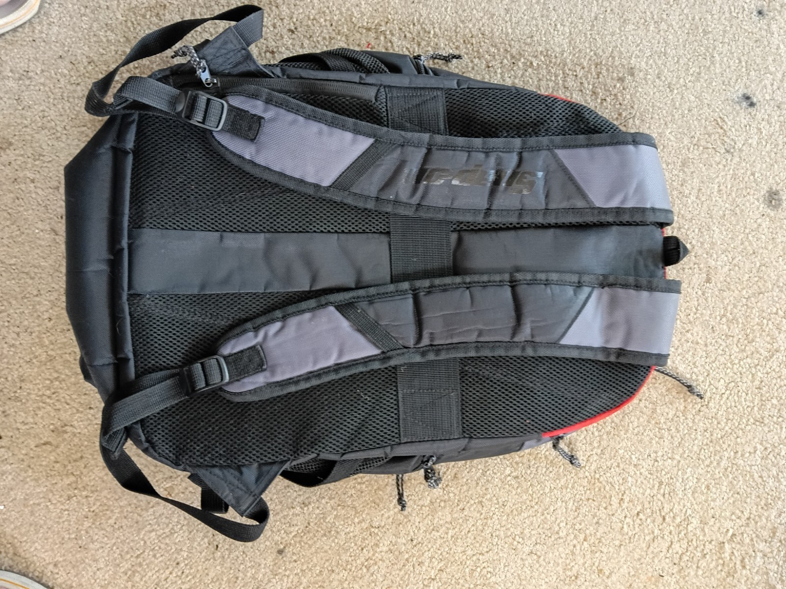 Snap-on 100 Since 1920 Fabric Backpack Tool Bag Gray Black Red