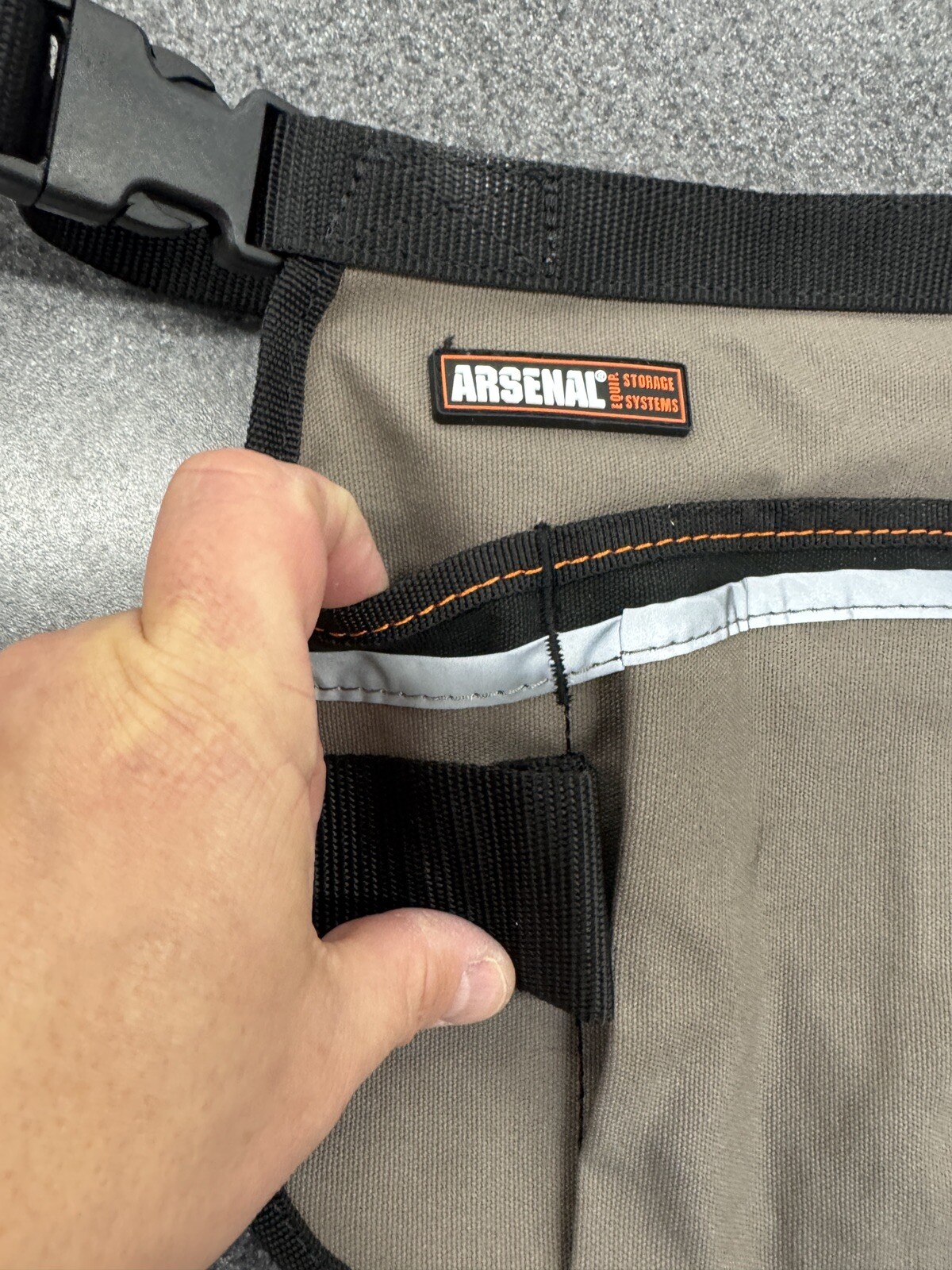 Ergodyne Arsenal 5706 Canvas Waist Tool Apron with 13 Pockets, Gray (d1)