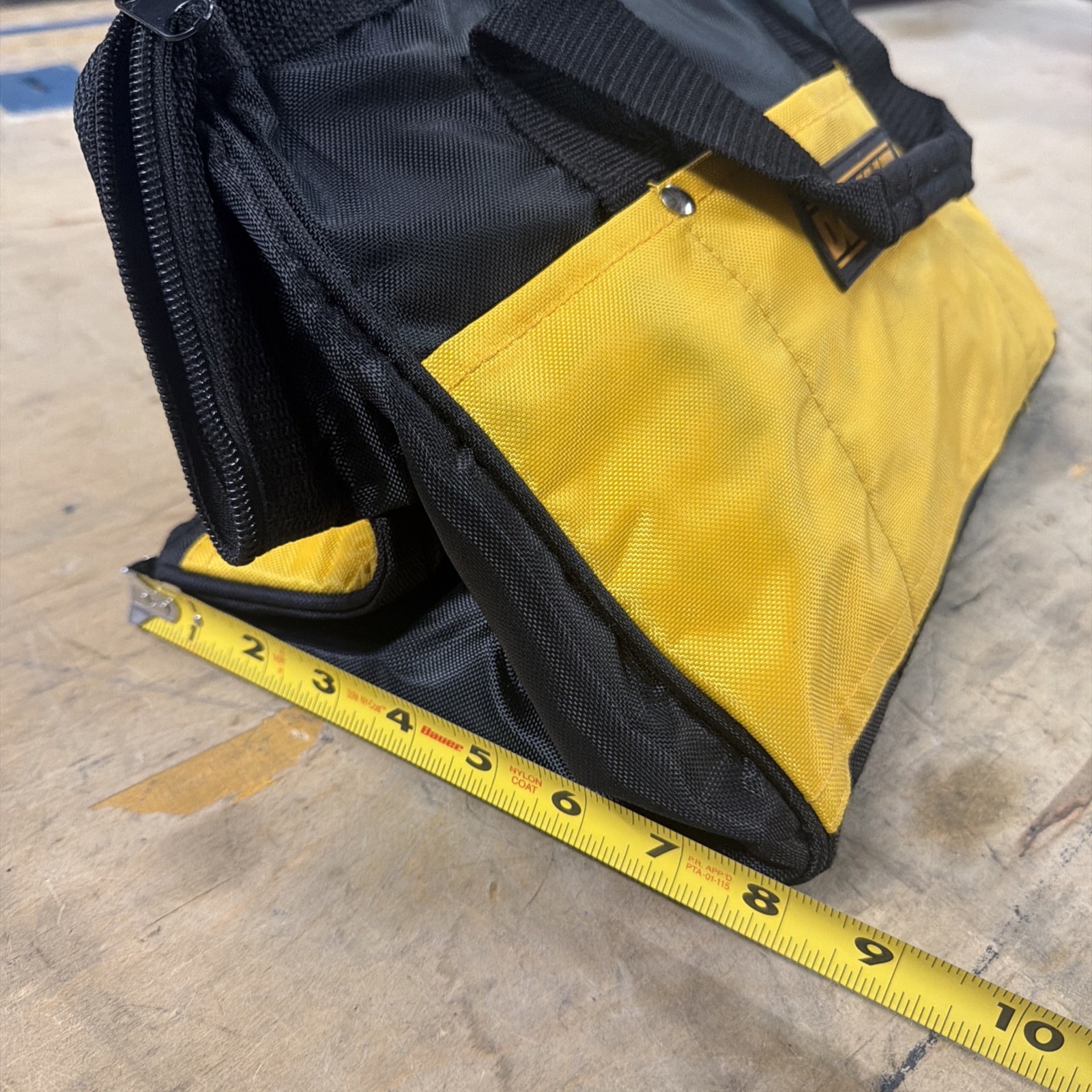 DeWalt 13 in. Nylon Heavy Duty Tool Bag with 6 Pockets 13″x10″x8”
